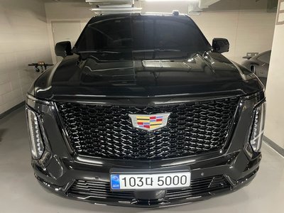 صورة 1 لـ 2025 Cadillac ESCALADE 5TH GENERATION