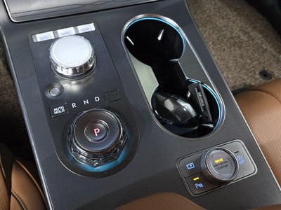 صورة 9 لـ 2024 Genesis GV80