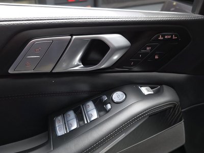 2022 BMW X7 thumbnail 31