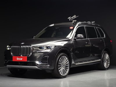 2022 BMW X7 — фото 1