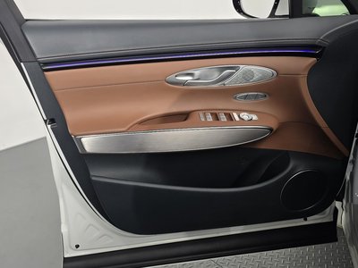 2025 Genesis GV70 thumbnail 14