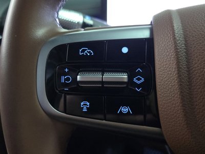 2025 Genesis GV70 thumbnail 22