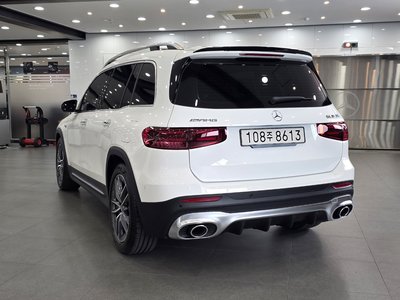 MERCEDES-BENZ GLB - 2