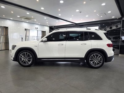 MERCEDES-BENZ GLB - 8