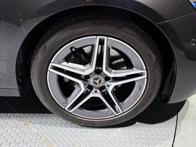 MERCEDES-BENZ E-CLASS - 6