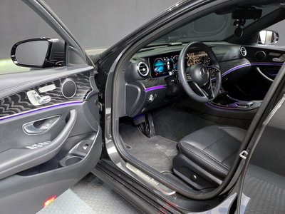 MERCEDES-BENZ E-CLASS - 10