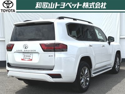 2024 Toyota LAND CRUISER 300 — фото 2