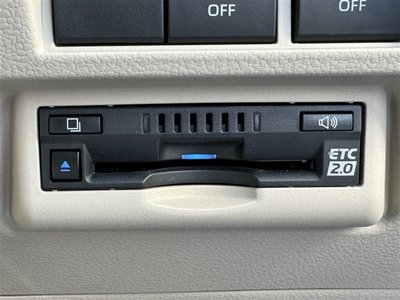 2024 Toyota LAND CRUISER 300 thumbnail 13