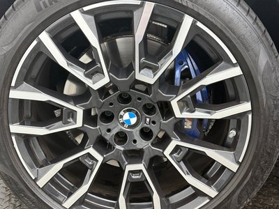 2025 BMW X6 photo 6