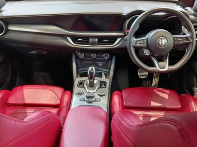 صورة مصغرة 22 لـ 2023 ALFA Romeo STELVIO
