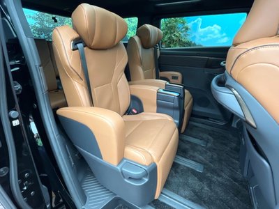2023 Toyota VELLFIRE photo 9