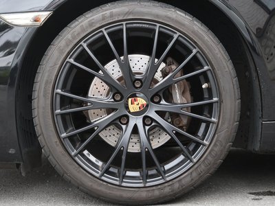2014 Porsche 911 thumbnail 21