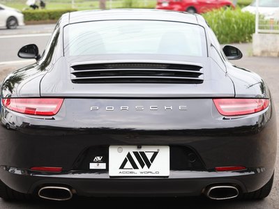 صورة 9 لـ 2014 Porsche 911