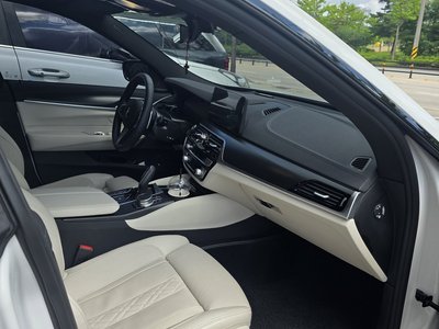 صورة 8 لـ 2024 BMW 6 SERIES GT
