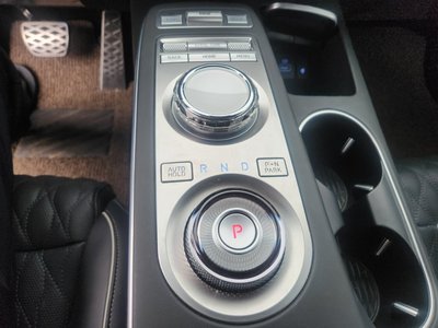 صورة مصغرة 12 لـ 2024 Genesis GV70