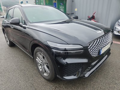 صورة 6 لـ 2024 Genesis GV70