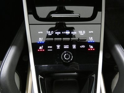 صورة 5 لـ 2023 Porsche CAYENNE