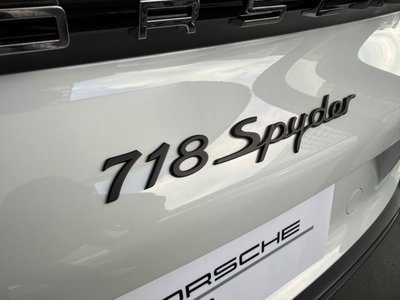 صورة مصغرة 17 لـ 2023 Porsche 718 SPYDER