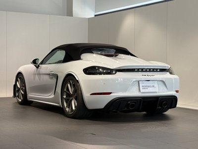 2023 Porsche 718 SPYDER 照片 2