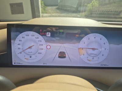 GENESIS G80 (RG3) - 8