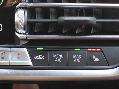 2023 BMW X4 — миниатюра 54