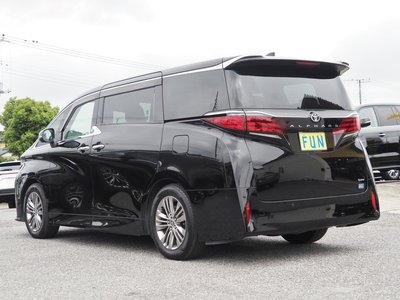 2024 TOYOTA ALPHARD photo 6