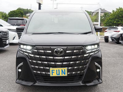 2024 TOYOTA ALPHARD photo 2