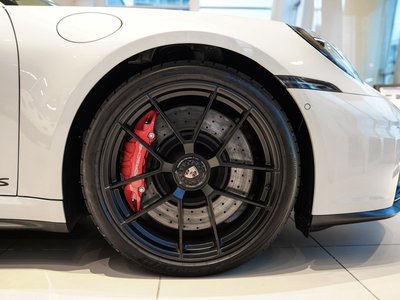 صورة 10 لـ 2025 Porsche 911