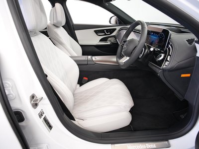 MERCEDES-BENZ E-CLASS - 7