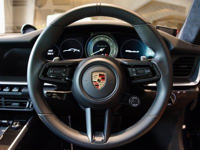 صورة 7 لـ 2020 Porsche 911