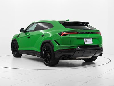 LAMBORGHINI URUS - 6