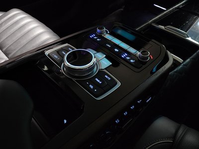 2019 Genesis G90 — миниатюра 19