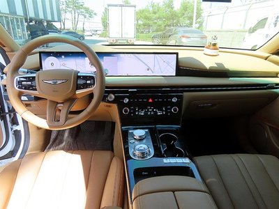 GENESIS G80 (RG3) - 5