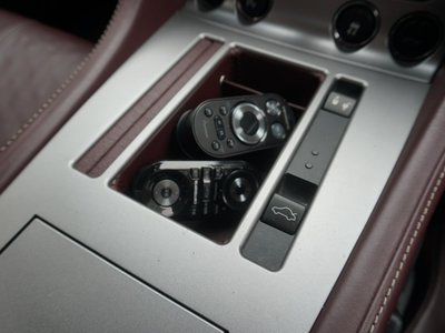 2009 Aston Martin DB9 照片 11