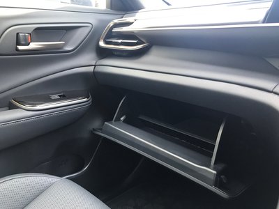 2025 Toyota CROWN SPORT 缩略图 27