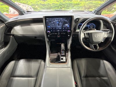 TOYOTA ALPHARD - 2