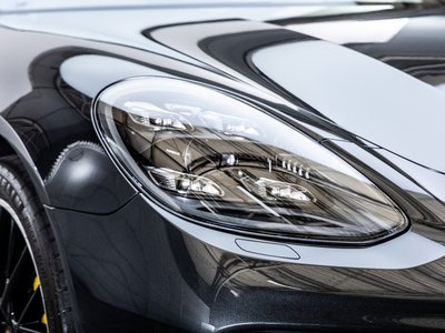 صورة مصغرة 14 لـ 2018 Porsche PANAMERA