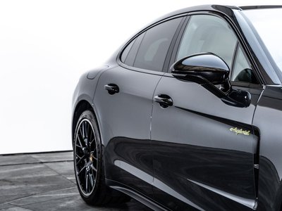 صورة مصغرة 16 لـ 2018 Porsche PANAMERA