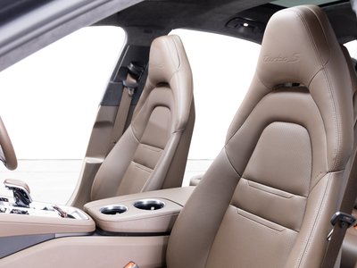 صورة مصغرة 48 لـ 2018 Porsche PANAMERA
