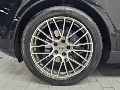 PORSCHE CAYENNE - 6
