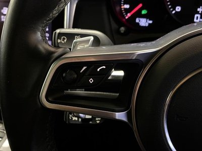 2021 Porsche MACAN — миниатюра 53