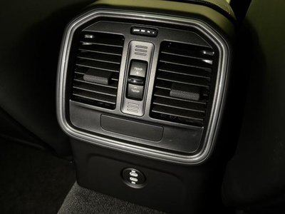 2021 Porsche MACAN — миниатюра 51