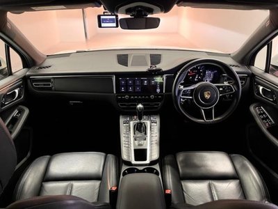 2021 Porsche MACAN — миниатюра 17
