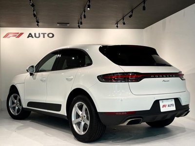 صورة 7 لـ 2021 Porsche MACAN