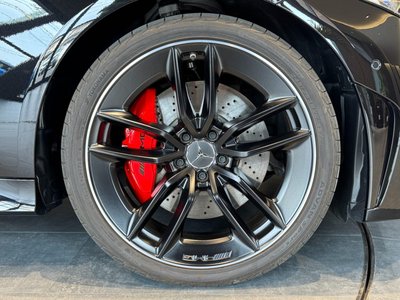 MERCEDES-BENZ CLS AMG - 4