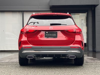 MERCEDES-BENZ GLA - 5