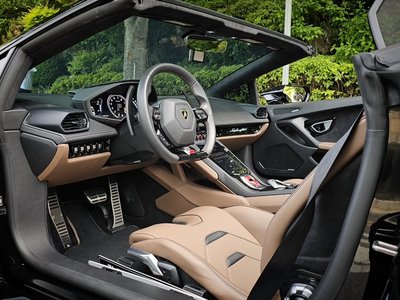 صورة مصغرة 12 لـ 2020 Lamborghini HURACAN