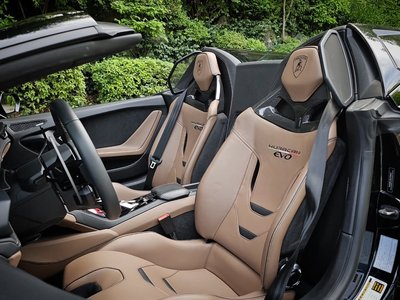 صورة مصغرة 13 لـ 2020 Lamborghini HURACAN