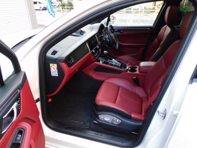 2022 Porsche MACAN 缩略图 30
