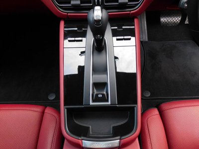 2022 Porsche MACAN 照片 10